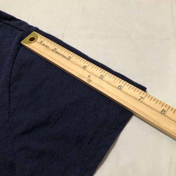 Old Navy Womens Short Sleeve Cotton Crew Neck Curved Hem Navy Blue Graphic Tee L - Picture 5 of 8